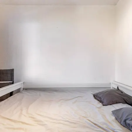 à 300 M De La Mairie Et Séjour chez l'habitant